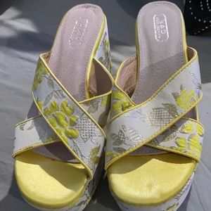 COPY - Sandal satin yellow and white size 39